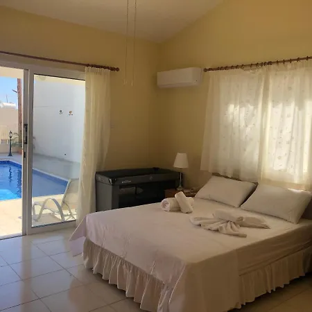 Peyia Palm Villa Paphos Extérieur photo