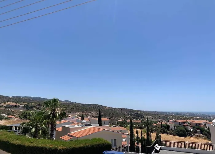 Peyia Palm Villa