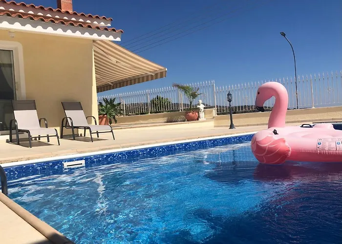 Peyia Palm Villa